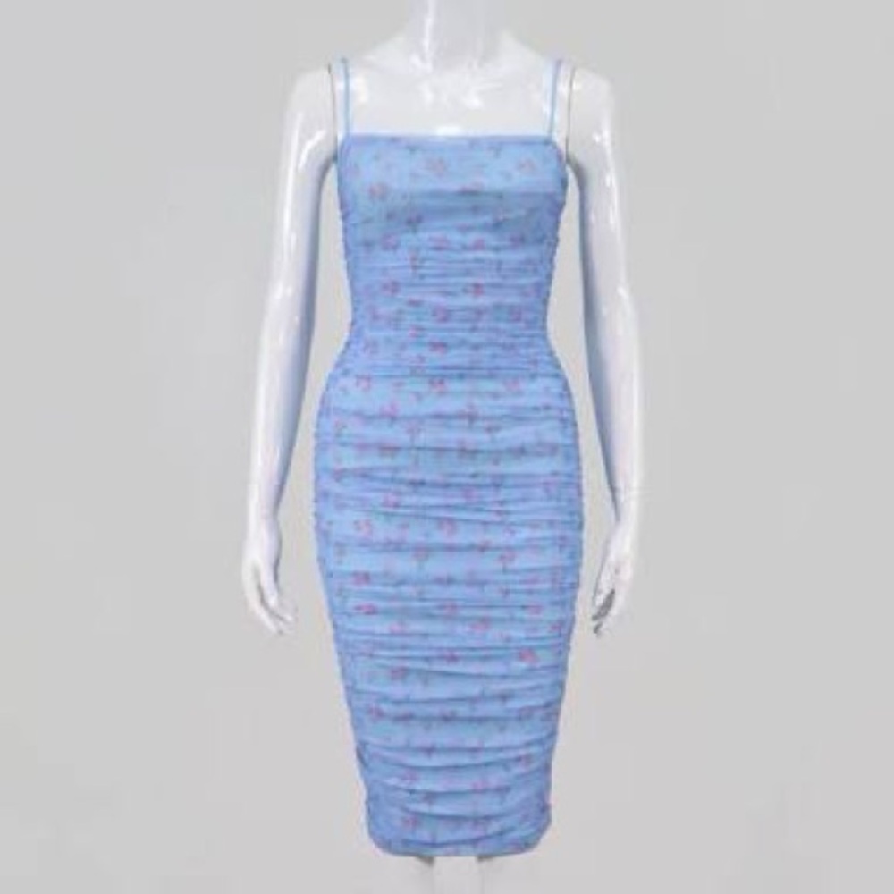 HOUSE OF CB - SIRENE - BLUE FLORAL RUCHED MIDI DRESS - SMALL new without tag